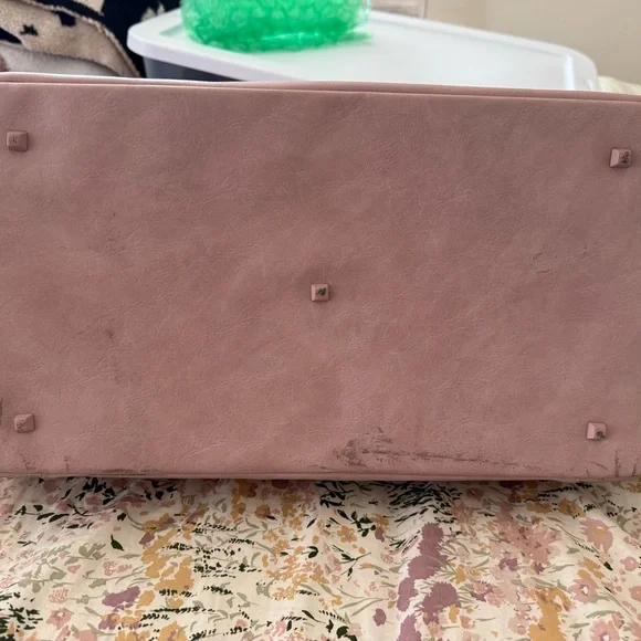 BEIS Weekender in Atlas Pink - Picture 6 of 8